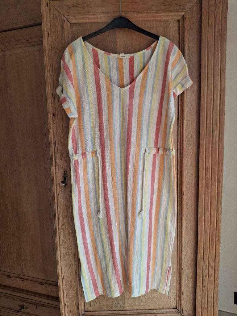 Esprit-jurk in nieuwstaat, maat M, Kleding | Dames, Jurken, Maat 38/40 (M), Meerkleurig, Ophalen of Verzenden, Zo goed als nieuw