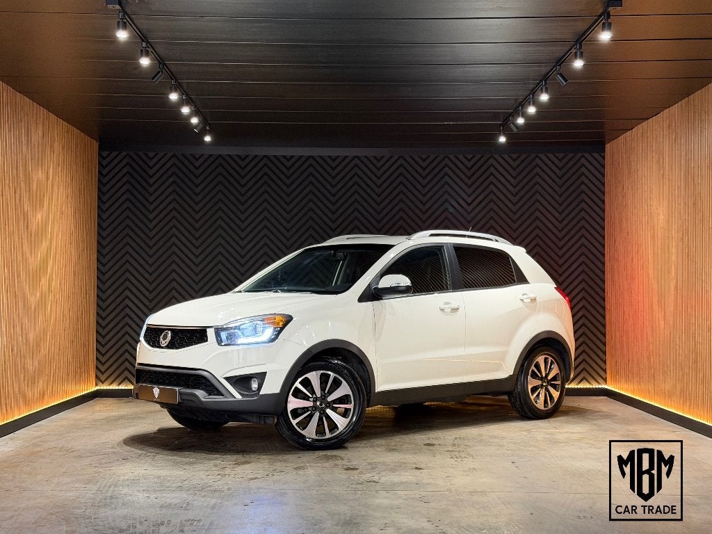✅ Ssangyong Korando 2.0D GARANTIE Airco Trekhaak Leder Psens, Autos, Cuir, Achat, Entreprise, Boîte manuelle