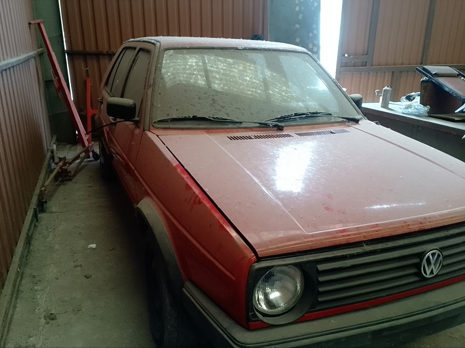 vw golf 2 16d lot de 2 et pièces, Rouge, Boîte manuelle, Diesel, Tissu