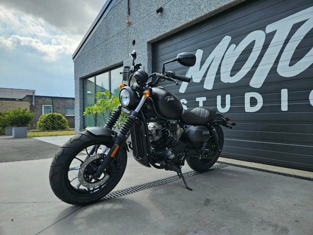 Hyosung Bobber 125 Black Edition - nieuw - garantie, Motoren, 2 cilinders, Nieuw, Chopper, Bedrijf