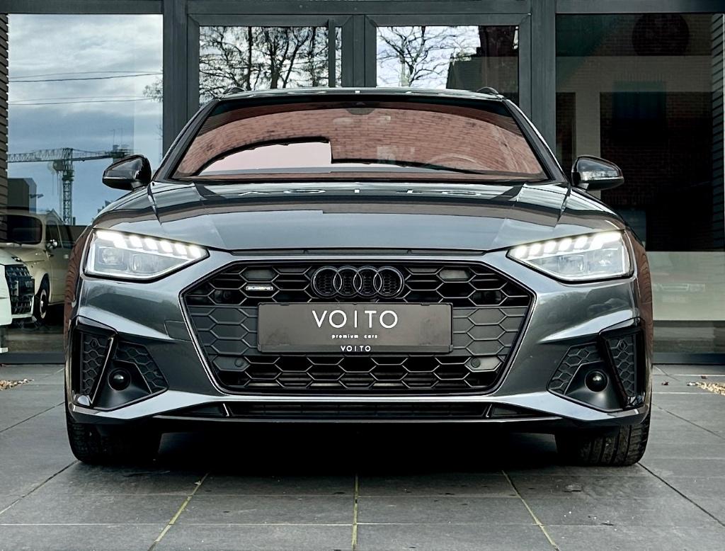 Audi A4 Avant 40TFSI Quattro S-LINE Competition/ACC/CAMERA, Achat, Euro 6, Garantie prolongée, Noir