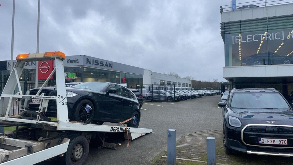 Depanage Takeldienst Pechverhelping Transport Z plaat, Gebruikt, 4 cilinders, Bedrijf, Te koop