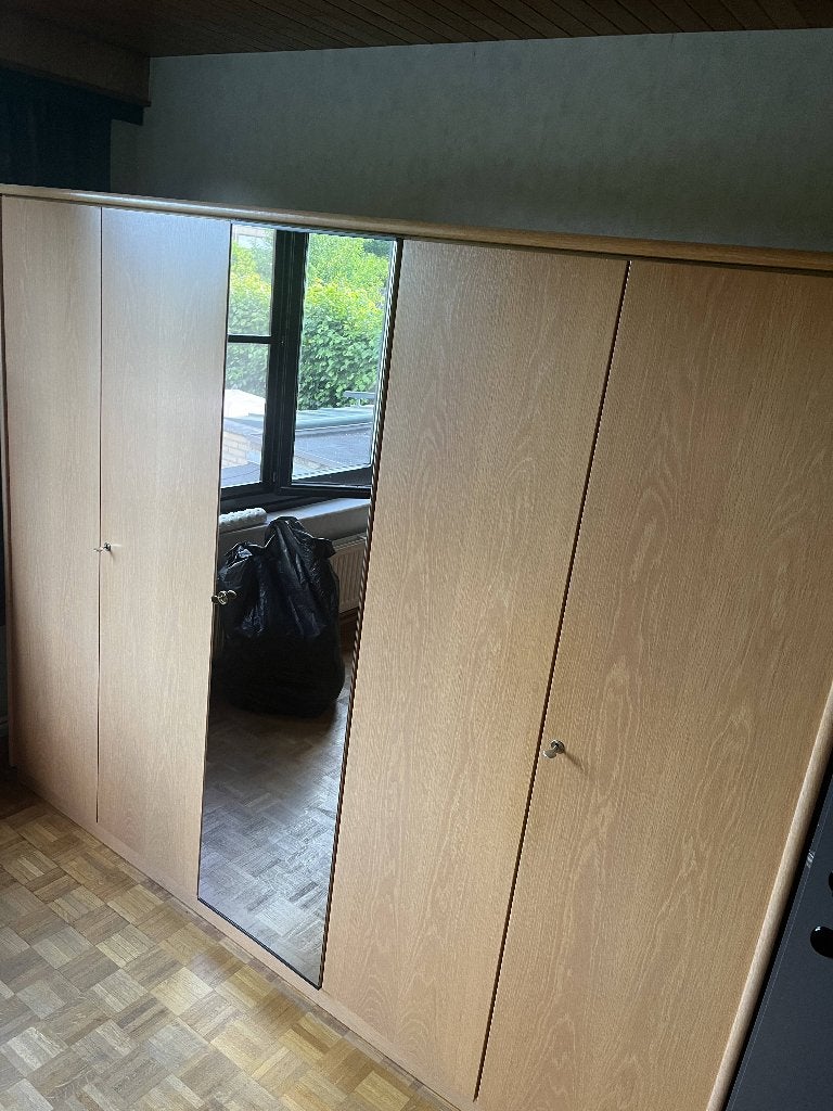 Kledingkast lichthout, Ophalen, Met deur(en), Gebruikt, 200 cm of meer