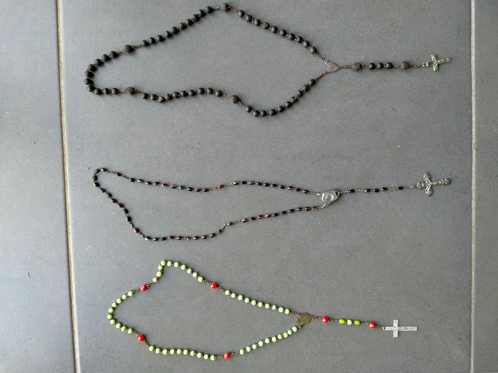 Chapelets, Enlèvement, Comme neuf