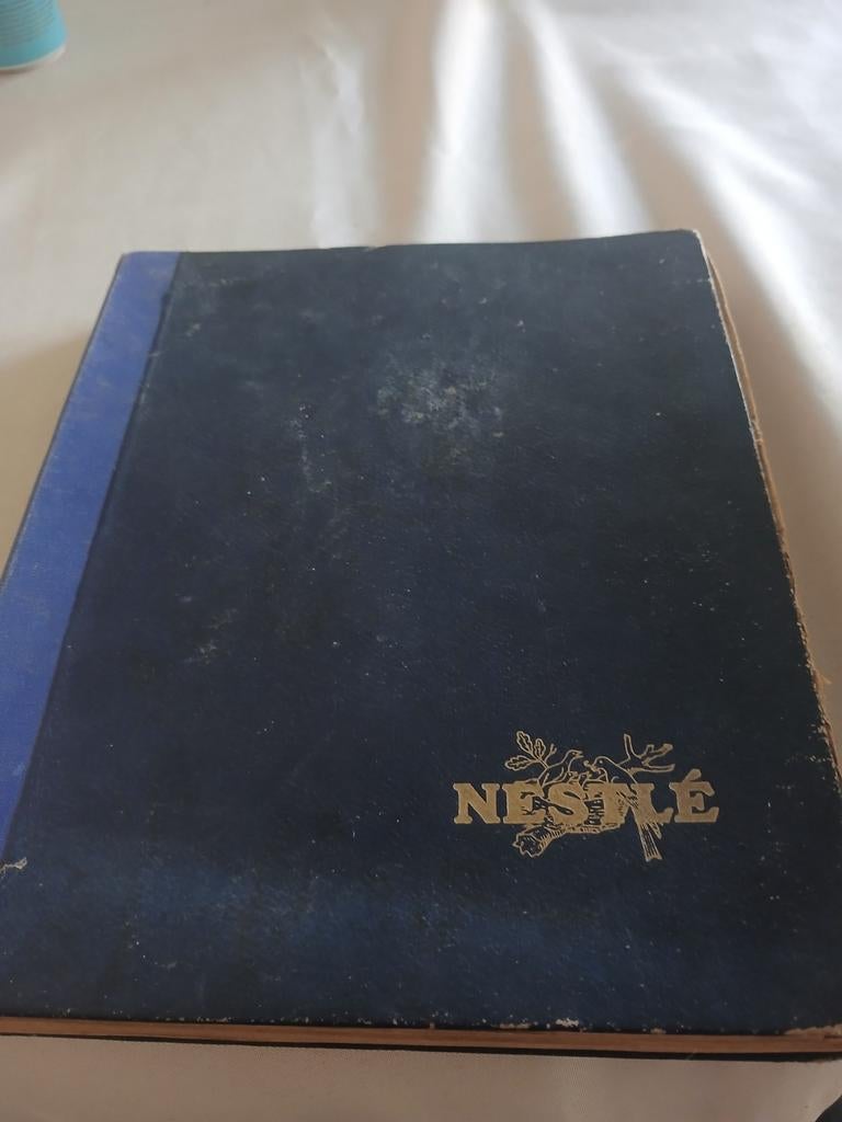 Chocolat nestle, Enlèvement ou Envoi