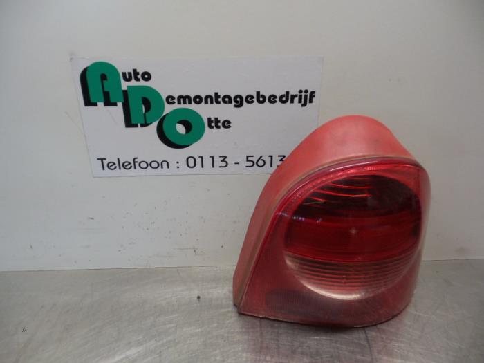 Achterlicht rechts van een Renault Twingo (Twingo 98-), Auto-onderdelen, Verlichting, Renault, Gebruikt, 3 maanden garantie, Ophalen of Verzenden
