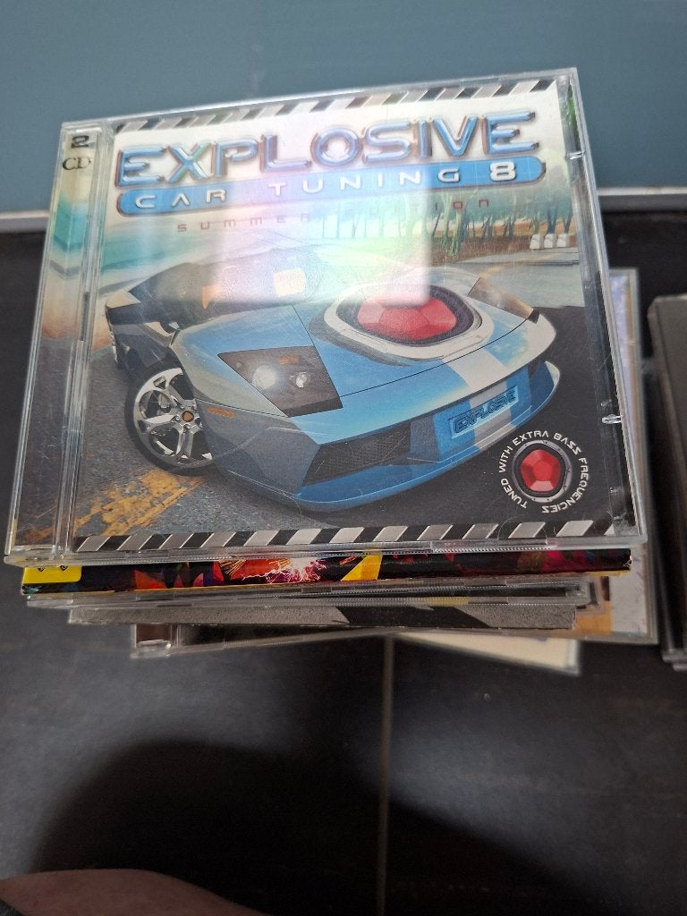 cd - various - explosive car tuning 8 - 2cd, Cd's en Dvd's, Gebruikt, Overige genres, Ophalen of Verzenden, Inclusief boekje