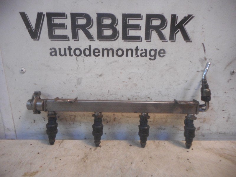 INJECTOR BRANDSTOF Saab 9-3 I (YS3D) (01-1998/09-2002), Gebruikt, Saab
