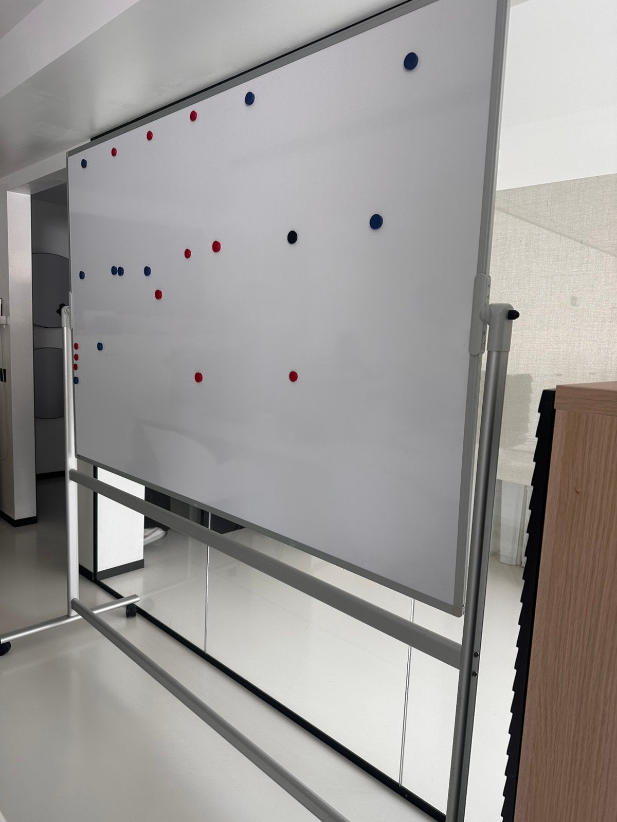 Tableau blanc, Enlèvement, Comme neuf