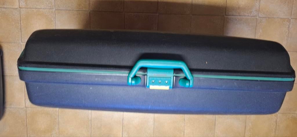 Samsonite valies, Ophalen