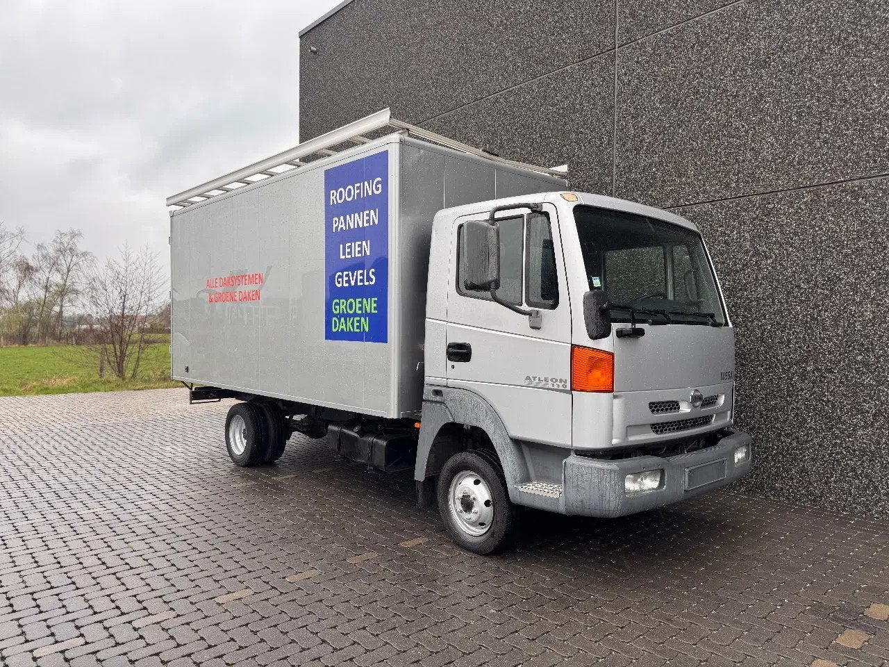 Nissan Atleon 110 (bj 2001), Overige merken, Overige brandstoffen, Bedrijf, Handgeschakeld