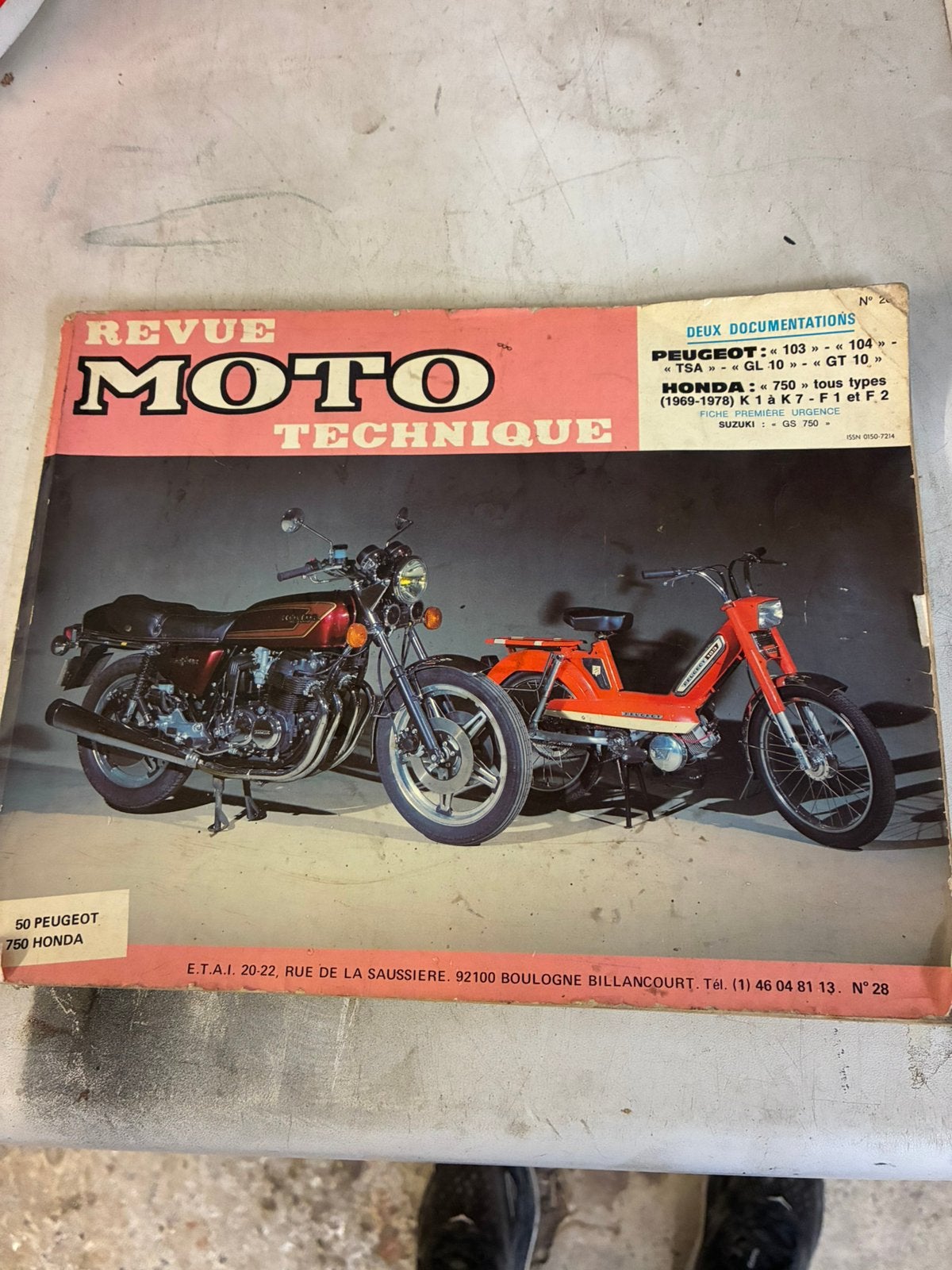 Revue moto technique peugeot 103, Boeken, Motoren, Ophalen, Gelezen