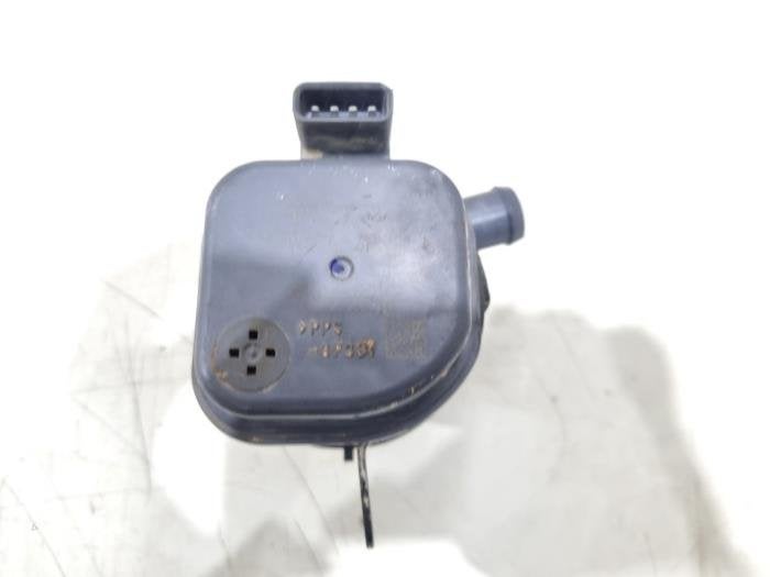 Extra waterpomp van een Volvo S90, Gebruikt, -, -, Ophalen of Verzenden