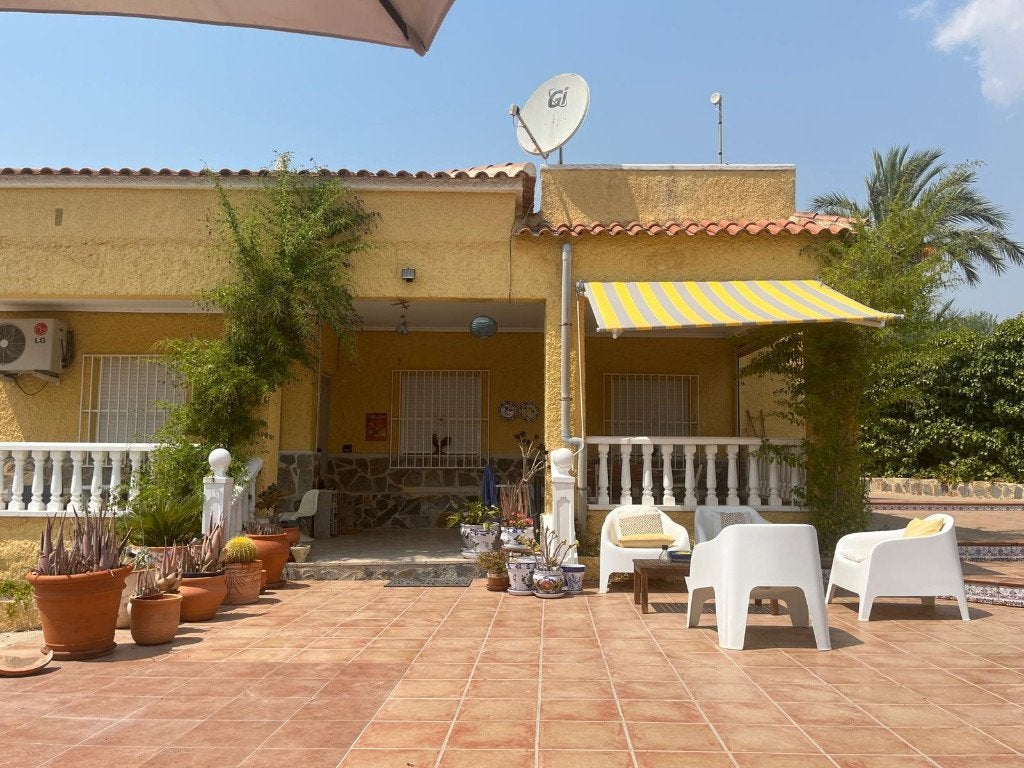 Je recherchais une location à long terme à Sitges et  env.