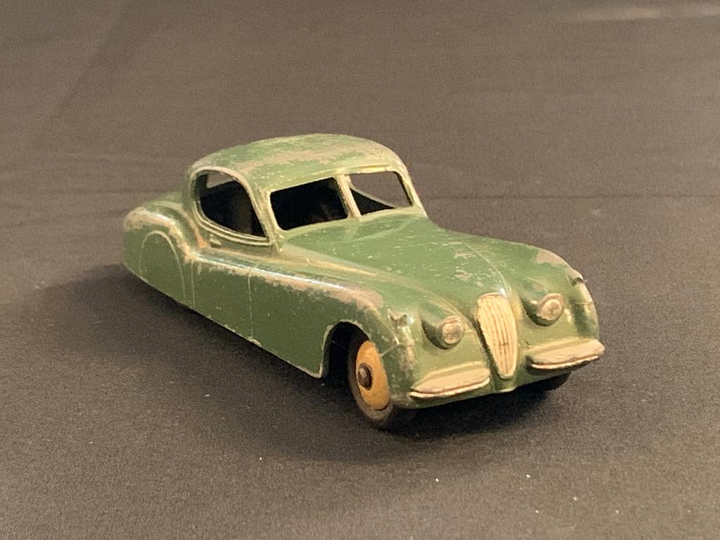 Dinky Toys 157 (1954–1960), Ophalen of Verzenden, Gebruikt, Auto, Dinky Toys