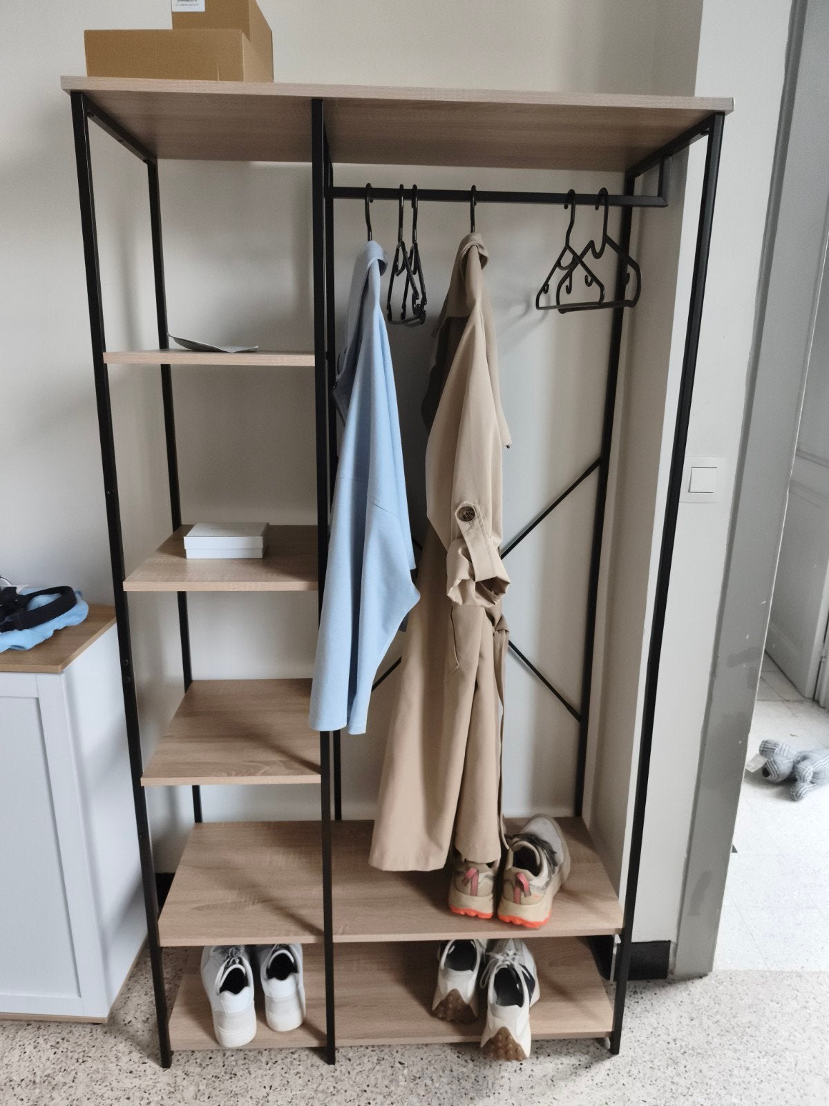 Penderie/ meuble de rangement d'entrée, Maison & Meubles, Teck, 25 à 50 cm, Avec tablette(s), Enlèvement
