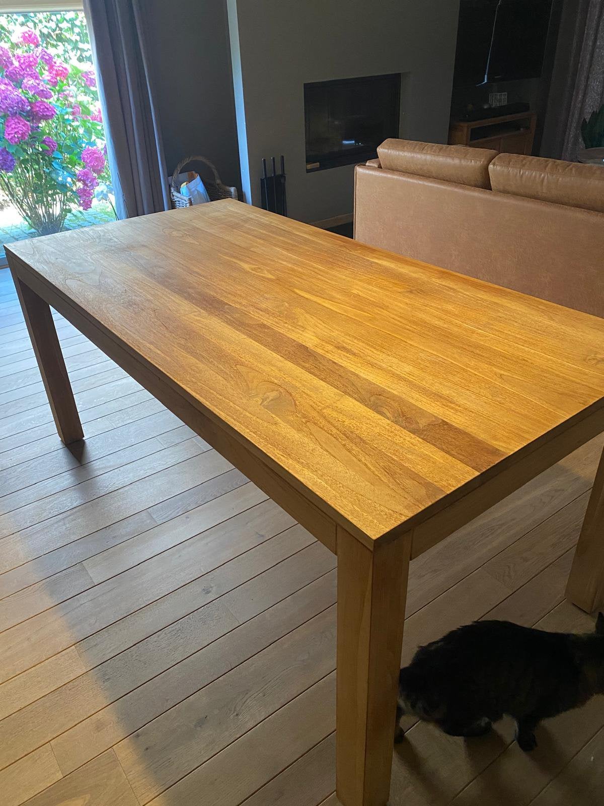 Prachtige houten eettafel, Ophalen, Zo goed als nieuw