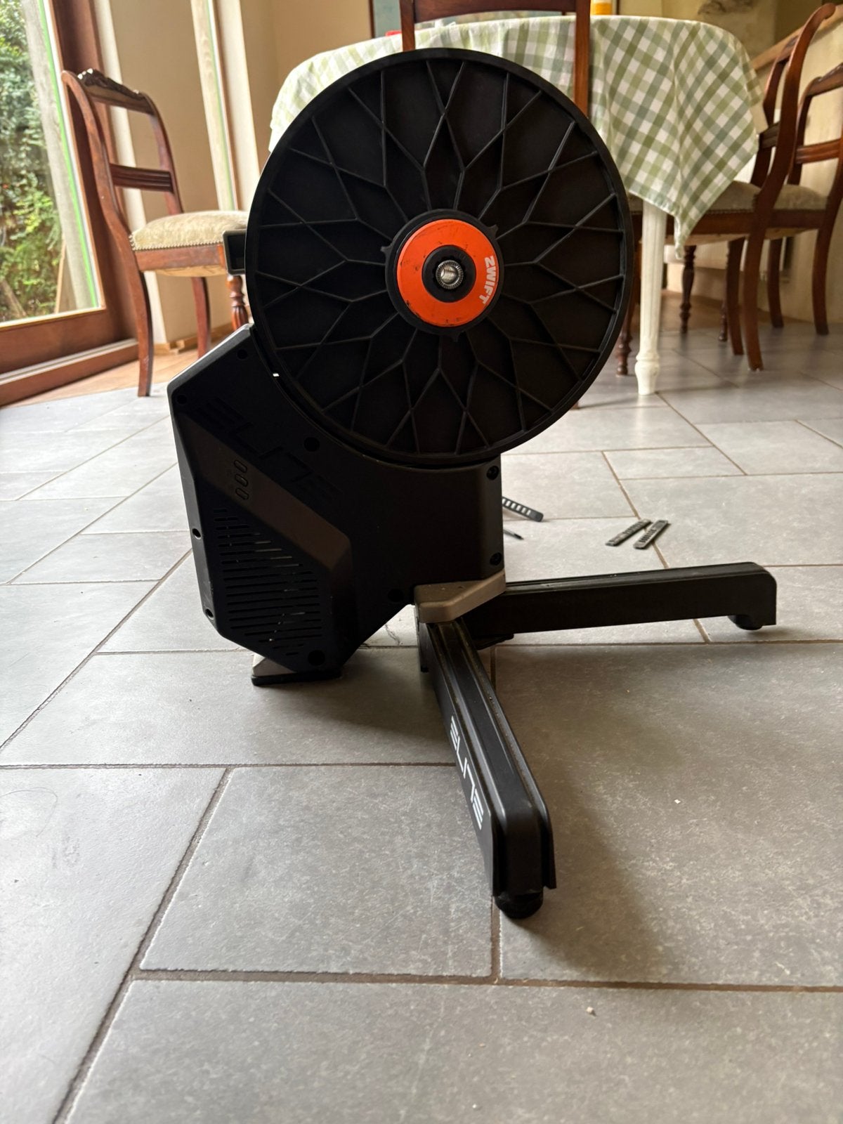 Elite Home Trainer Intelligent - Rivo Zwift Cog, Sport en Fitness, Ophalen, Zo goed als nieuw