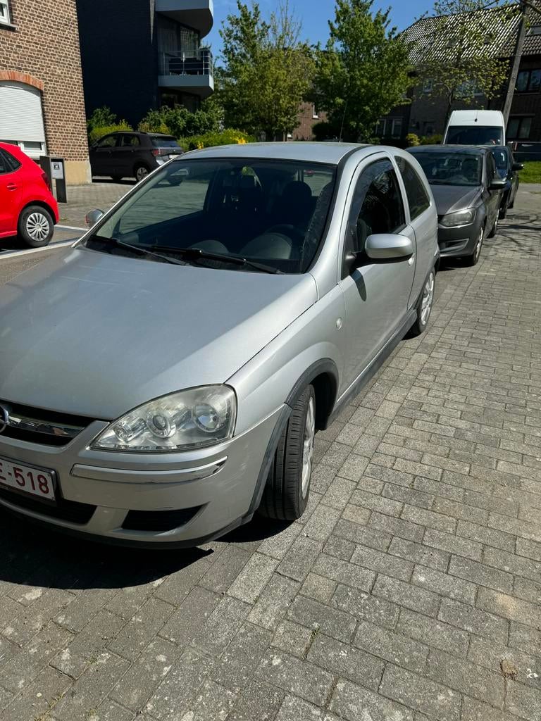 Opel corsa 1.2 twinport benzine, Auto's, Voorwielaandrijving, Stof, Bluetooth, Handgeschakeld