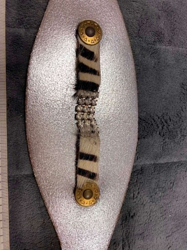 Luxe halsband aan outletprijsje !, Dieren en Toebehoren, Hondenhalsbanden en Penningen, Ophalen of Verzenden, Nieuw
