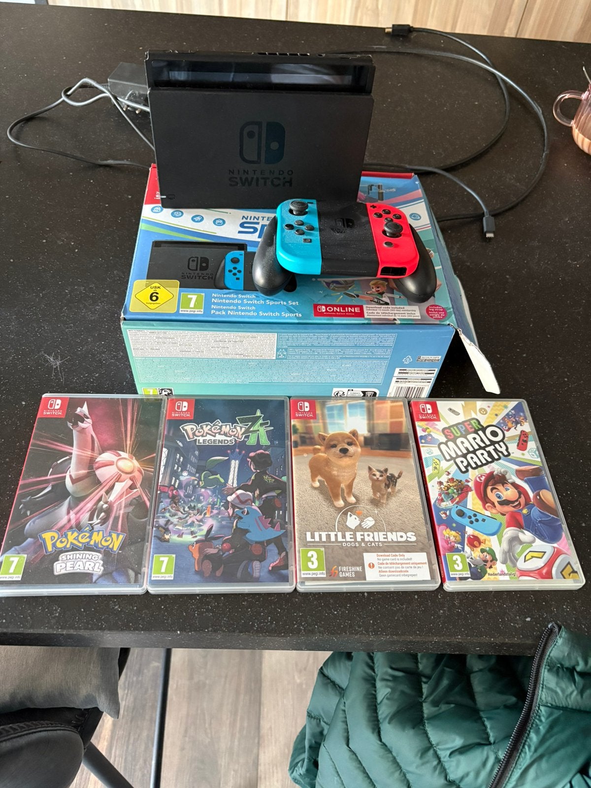 Commutateur Nintendo, Consoles de jeu & Jeux vidéo, Enlèvement, Comme neuf