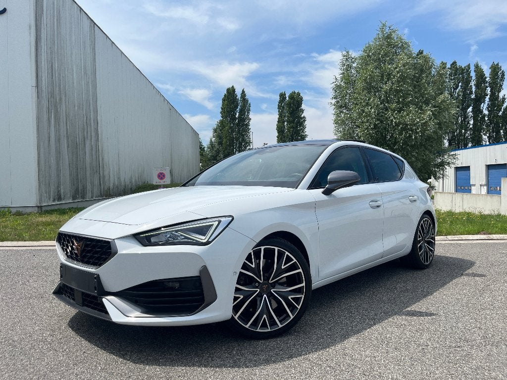 Cupra Leon VZ 2.0 TSI DSG–300pk–Topstaat–Volledige Historiek, Auto's, 4 cilinders, 1984 cc, Leon, Leder en Stof
