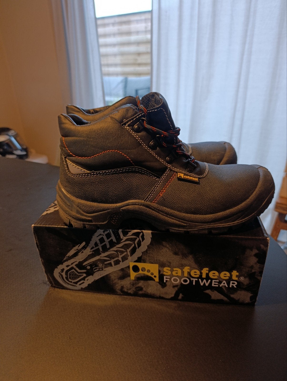 werkschoenen maat 41 nieuw, Ophalen