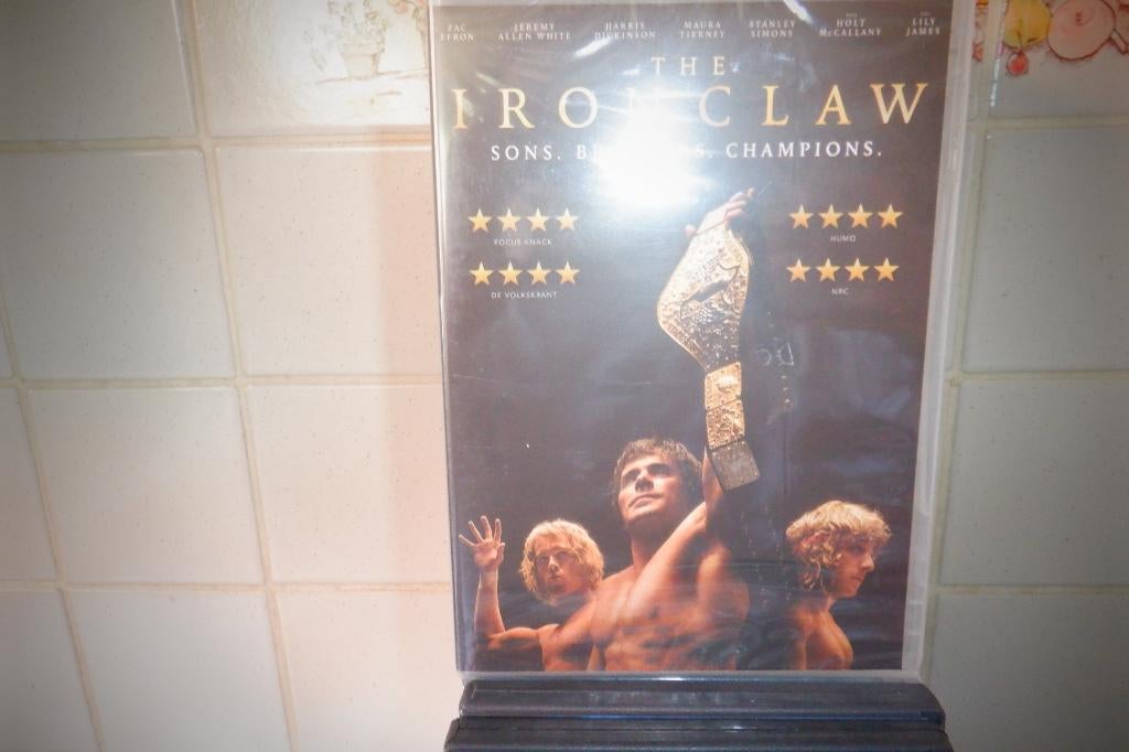 DVD The Ironclaw.SEALED ., CD & DVD, DVD | Drame, À partir de 12 ans, Enlèvement ou Envoi, Neuf, dans son emballage, Drame historique