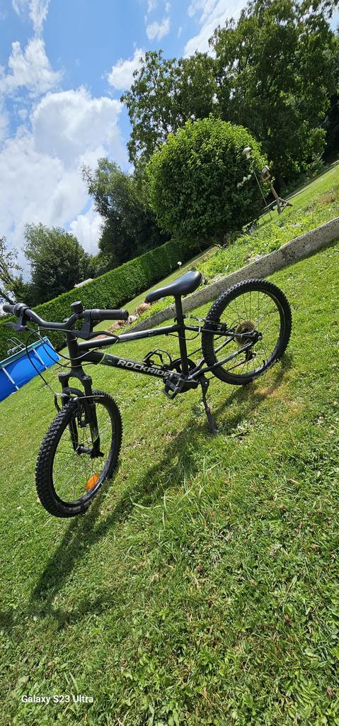 Velo enfant, Enlèvement