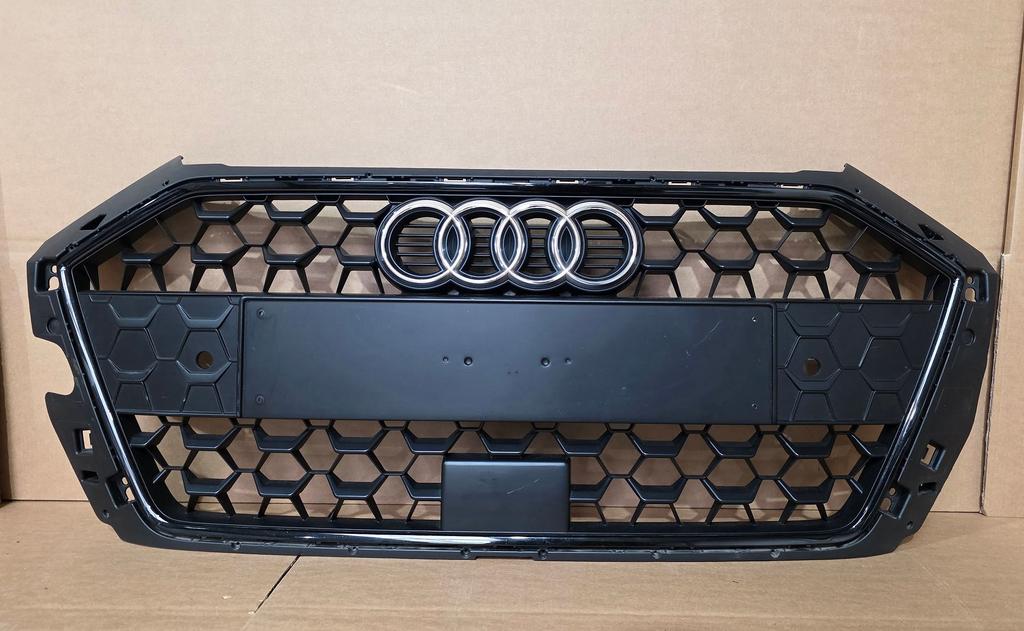 Grill Audi A1 82A S-line Origineel Grille 82A853651B 2018-20, Gebruikt, -, Voor, Bumper
