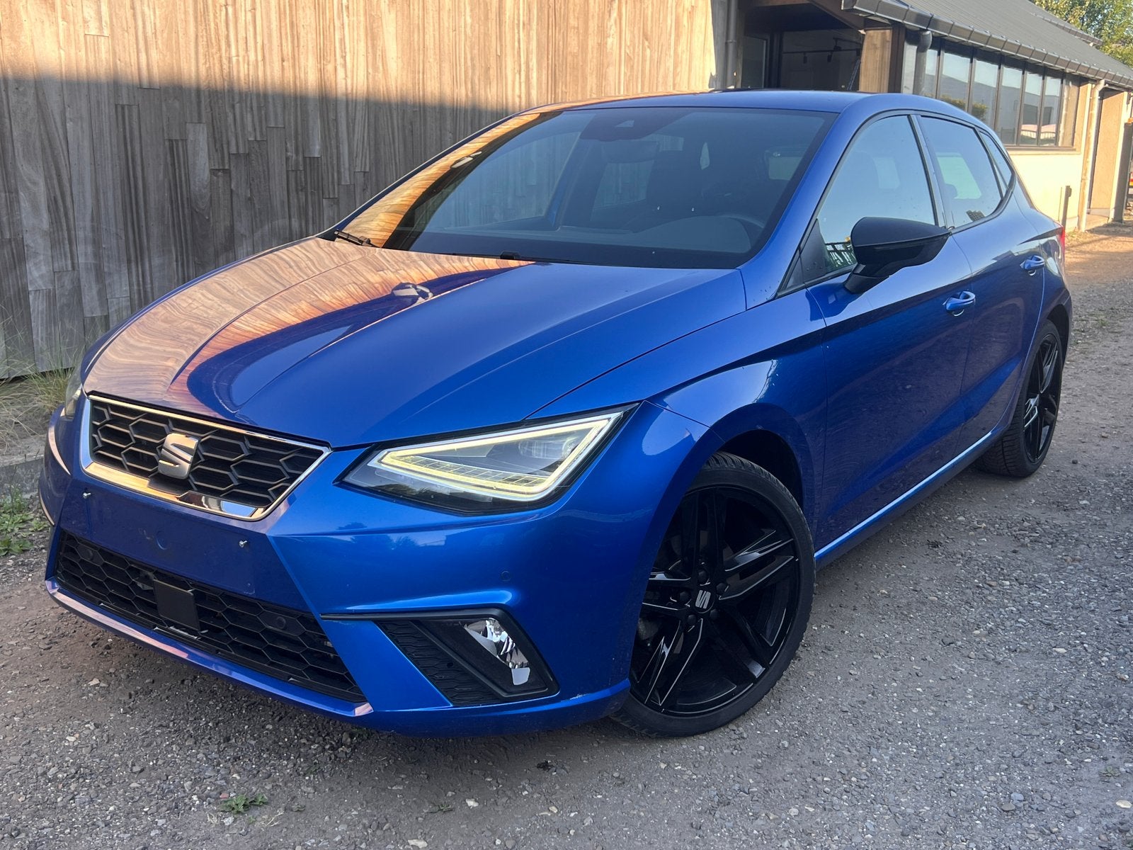 Seat Ibiza FR 1.0TSI, bj2023, 57.000km. Apple/android, Auto's, Stof, Blauw, Ibiza, Bedrijf