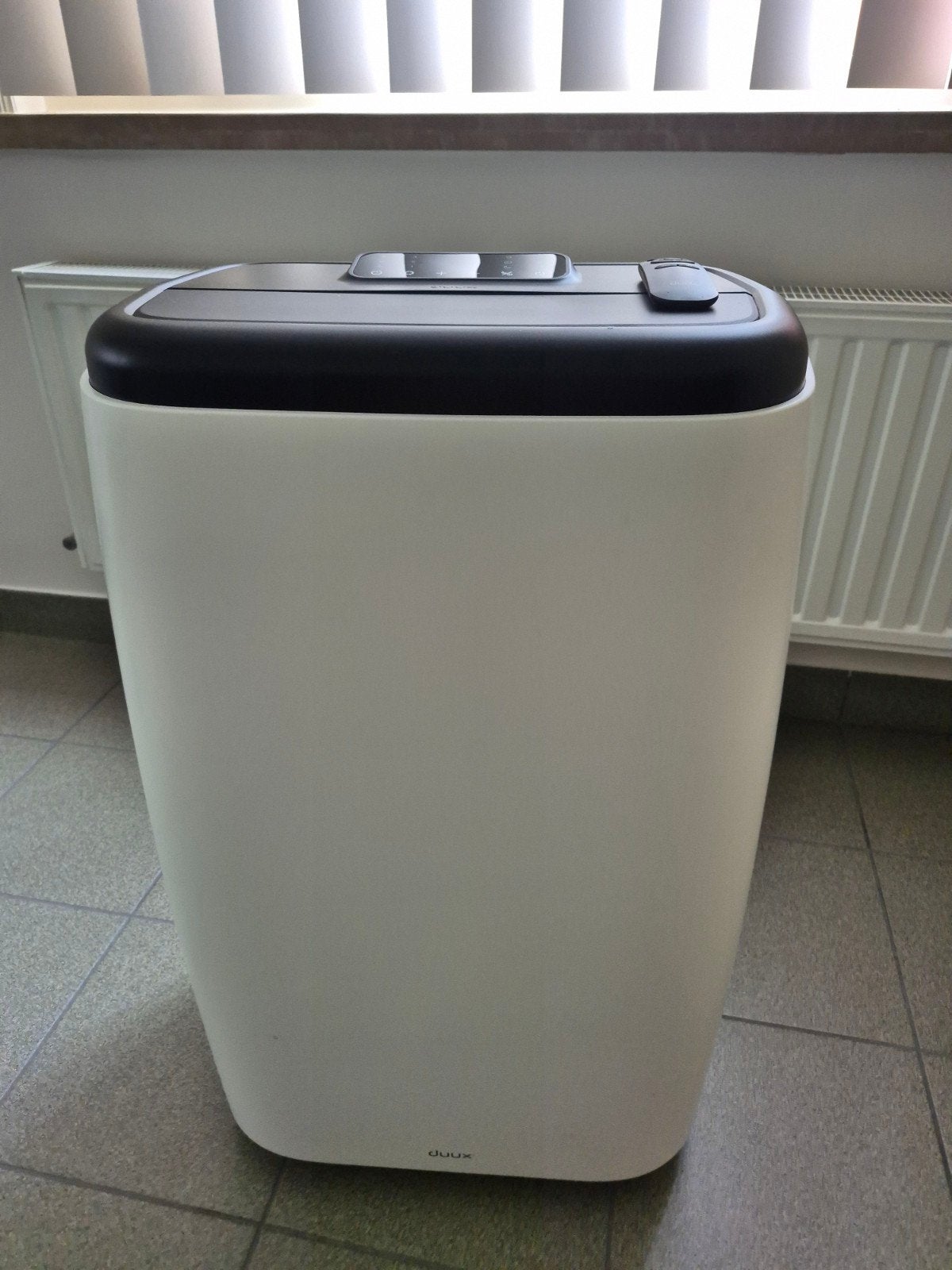 Duux North Smart Mobiele Airco - 18K BTU, Ophalen, Koelen en Ontvochtigen, Minder dan 60 m³, 3 snelheden of meer