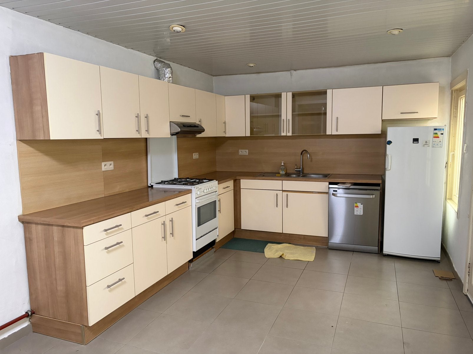 Keuken te koop, zelf te demonteren en af te halen., Maison & Meubles, Synthétique, Enlèvement, Utilisé, Crème