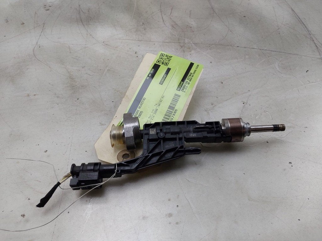 INJECTEUR BMW X5 (G05) (|8656548|13538656548|0261500437|), Autos : Pièces & Accessoires, Robert Bosch AG, Utilisé, BMW, Robert-Bosch-Allee 1
74232  Abstatt, DE
