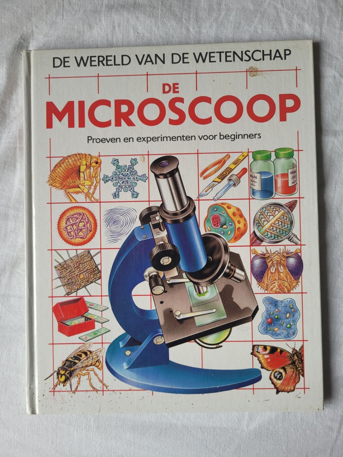 C. Oxlade - De microscoop, Boeken, Gelezen, Ophalen of Verzenden, C. Oxlade; C. Stockley, Natuurwetenschap