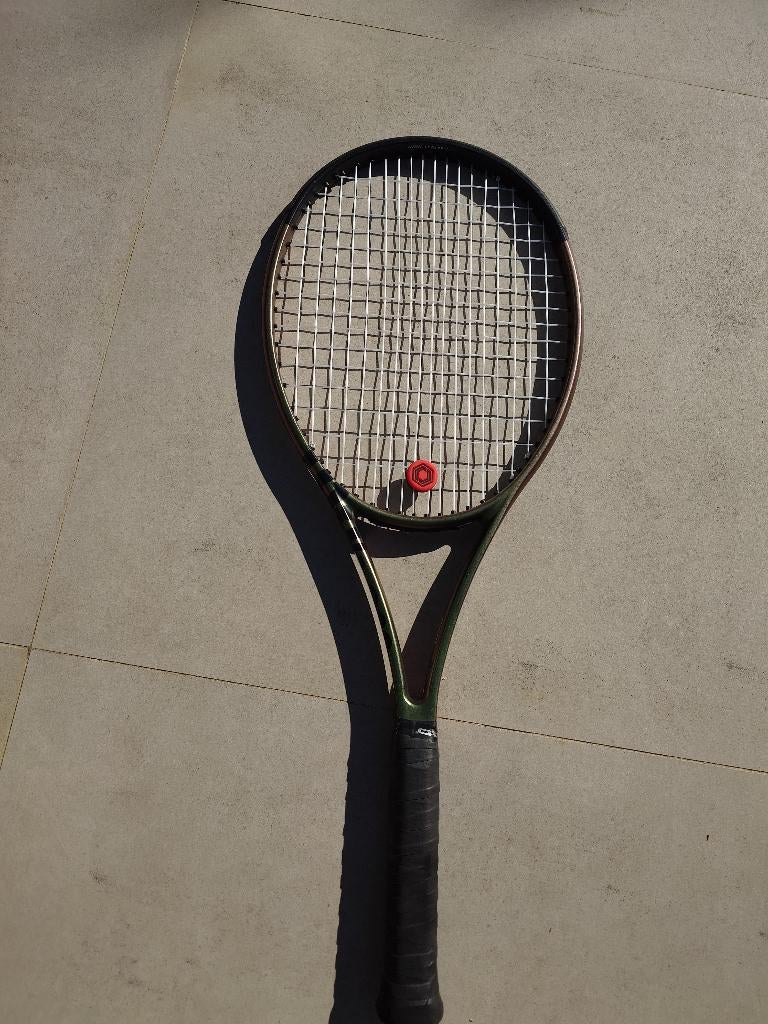 WILSON BLADE 98S V8, Sport en Fitness, L2, Ophalen of Verzenden, Zo goed als nieuw, Wilson