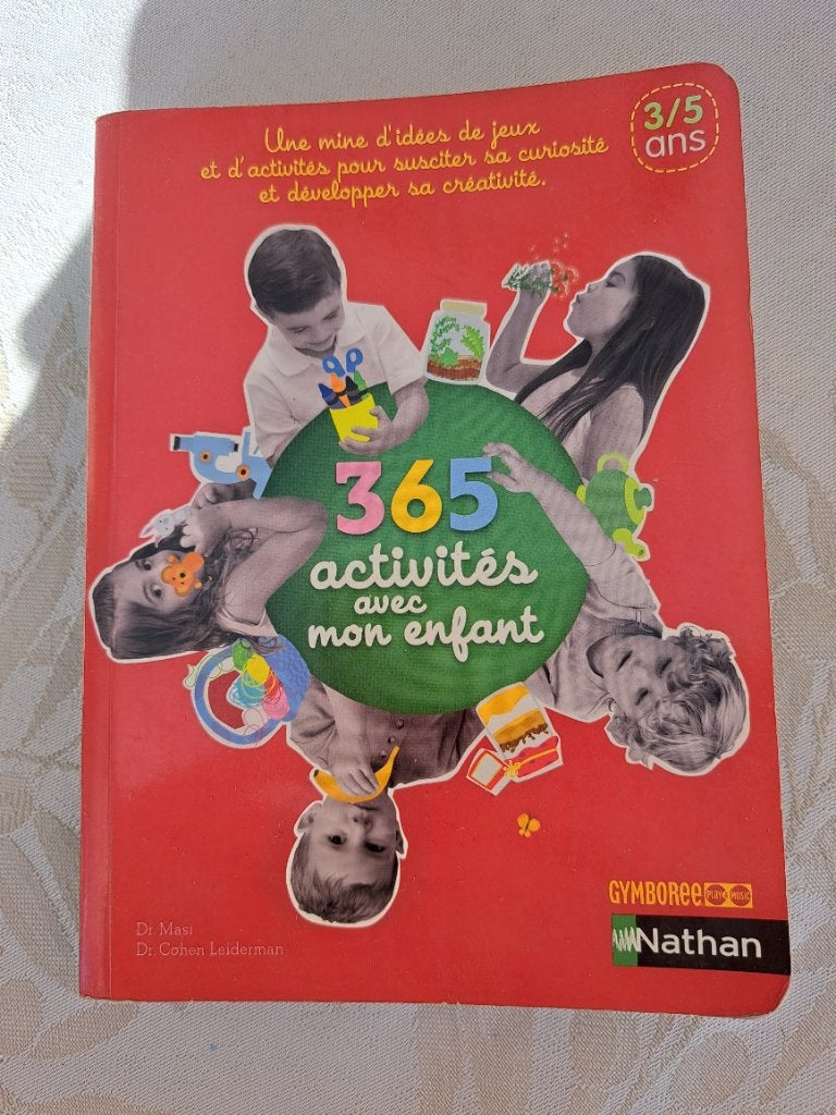 Livre 365 activités avec mon enfant de 3 à 5 ans, Garçon ou Fille, Enlèvement, Utilisé, 4 ans