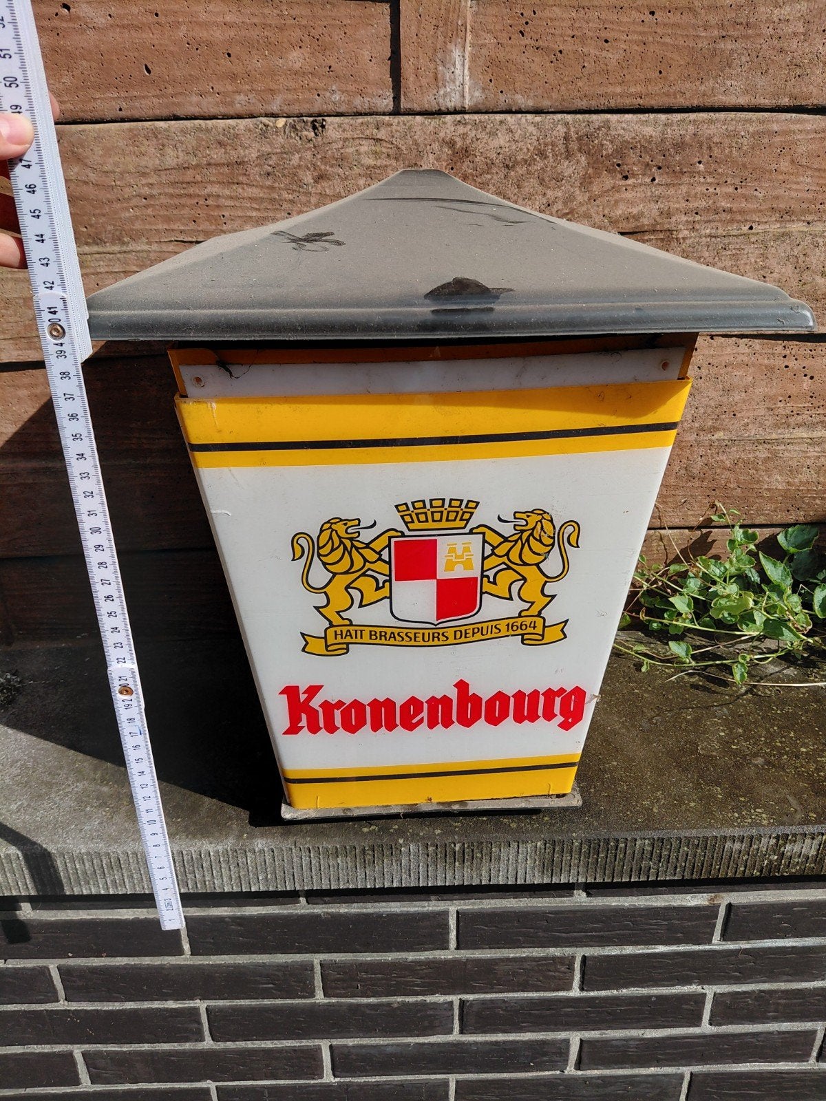 kronenburg lantaarn, Ophalen