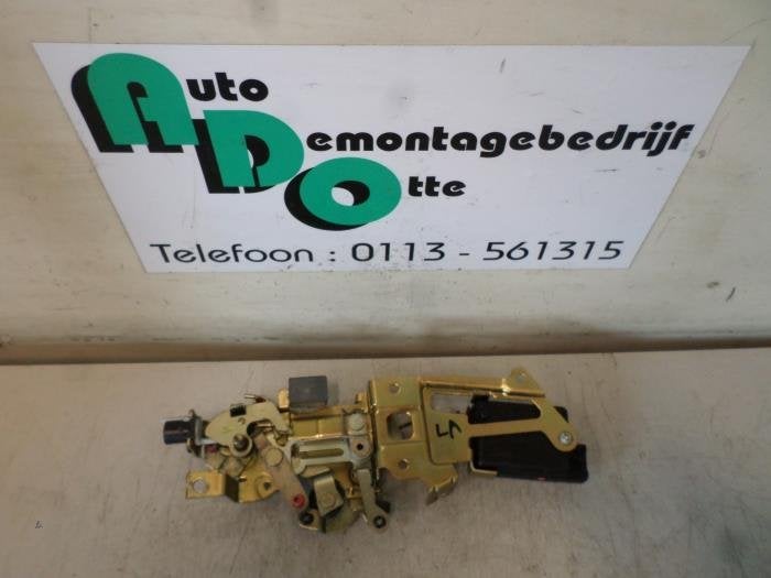 Deurslot Mechaniek 4Deurs links-achter van een Peugeot 806, Gebruikt, -, -, Ophalen of Verzenden