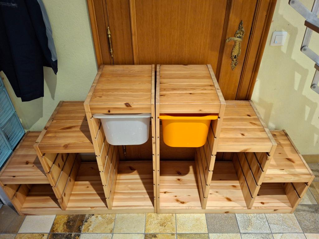Ikea speelgoedkast trapmodel. 2 stuks beschikbaar!, Ophalen