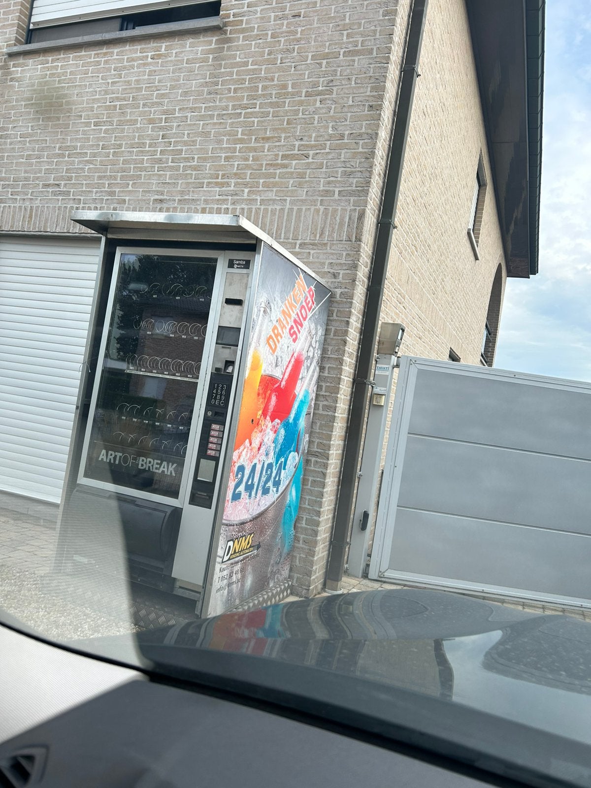 Distributeur automatique de boissons et de nourriture, Enlèvement, Comme neuf
