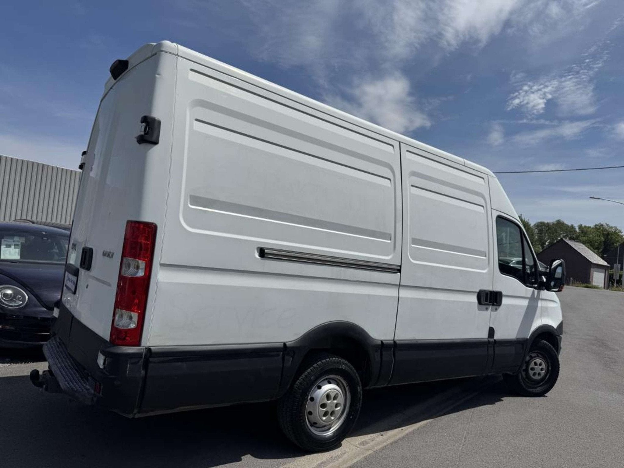 Iveco Daily V 2.3HPI 126ch 35S13 8256€HT TVA RÉCUP GAR 12, Auto's, Bestelwagens en Lichte vracht, Stof, Gebruikt, 2287 cc, Iveco