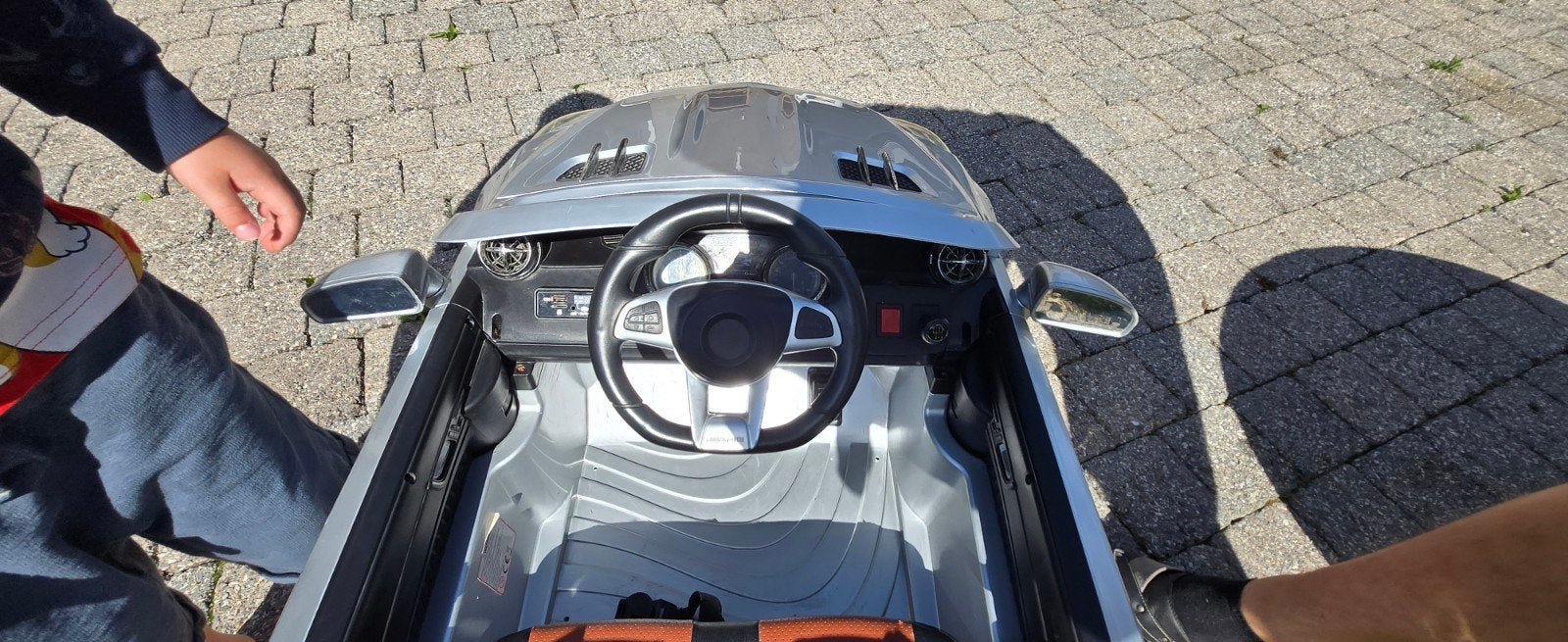 Kinder auto mercedes, Enfants & Bébés, Jouets | Extérieur | Véhicules & Draisiennes, Enlèvement, Utilisé, Autres types