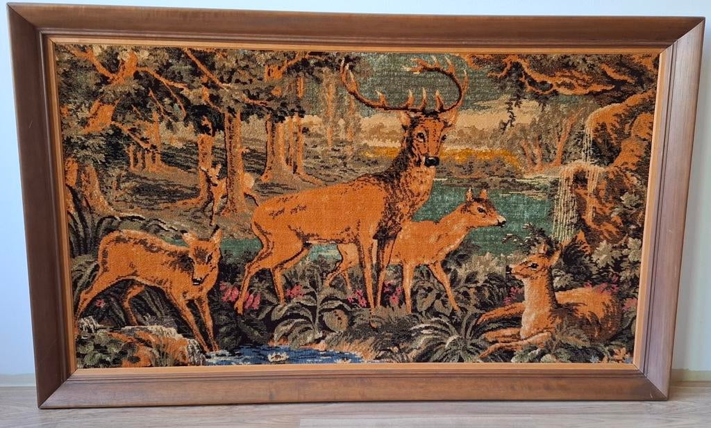Ingekaderd wandtapijt met bostafereel., Antiek en Kunst, Ophalen