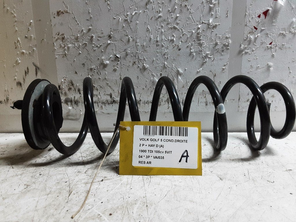 RESSORT DE SUSPENSION ARRIERE Volkswagen Golf V (1K1), Autos : Pièces & Accessoires, Volkswagen, Volkswagen AG, Utilisé, Kundenbetreuung@volkswagen.de
