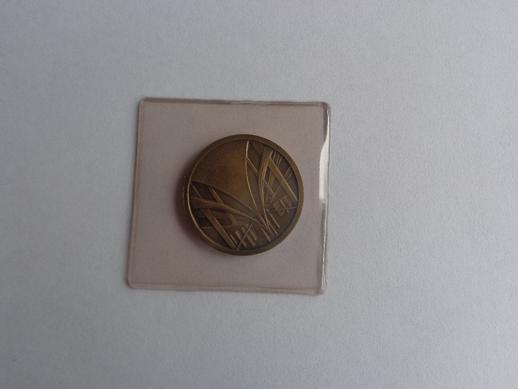 Ancienne médaille de la monnaie royale belge (KMR), Enlèvement