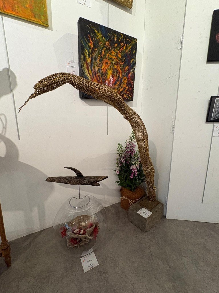 Sculpture en direct de l'artiste., Enlèvement, Sculpture, Métal