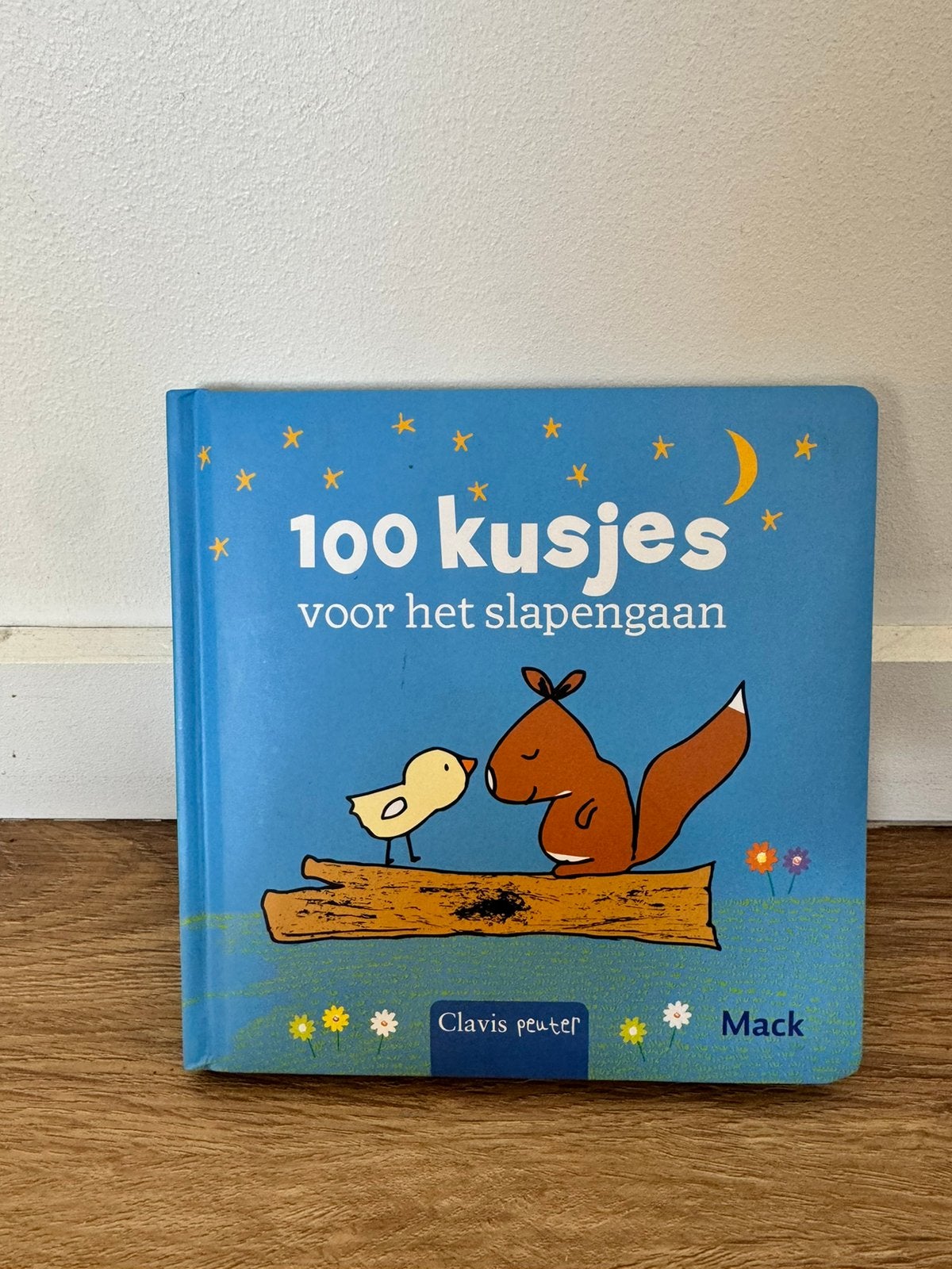 100 kusjes voor het slapengaan - Clavis peuter, Ophalen of Verzenden, Zo goed als nieuw