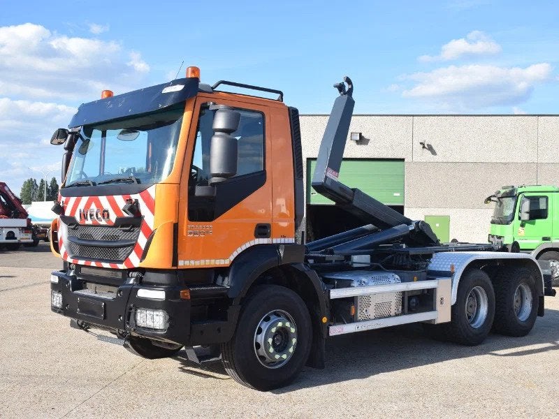 Iveco Trakker 360 +Waf 20t.hooklift, 360 ch, Achat, Euro 6, Entreprise