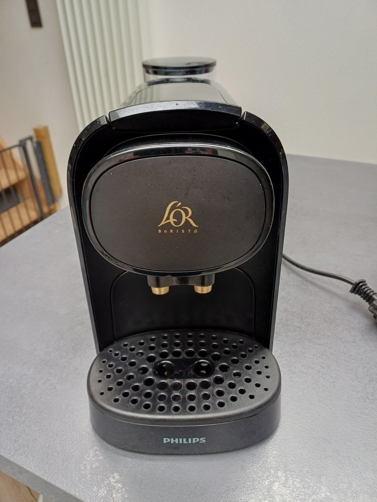 L'or barista, Enlèvement